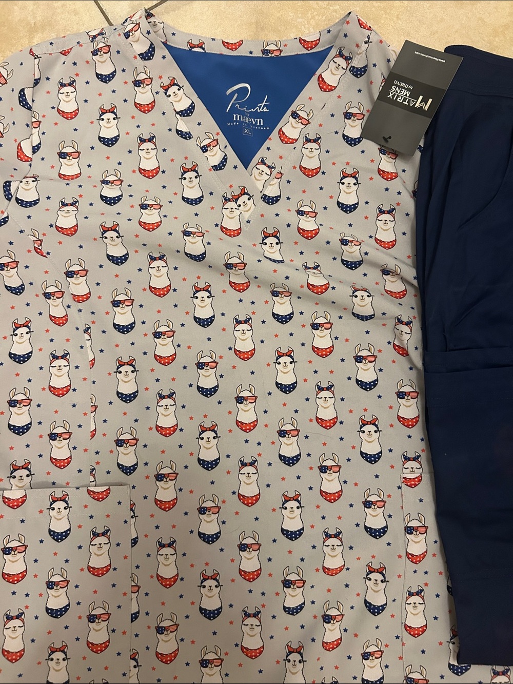 Scrub set + extra scrub top